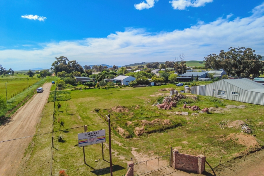 1 Bedroom Property for Sale in Hooikraal Western Cape